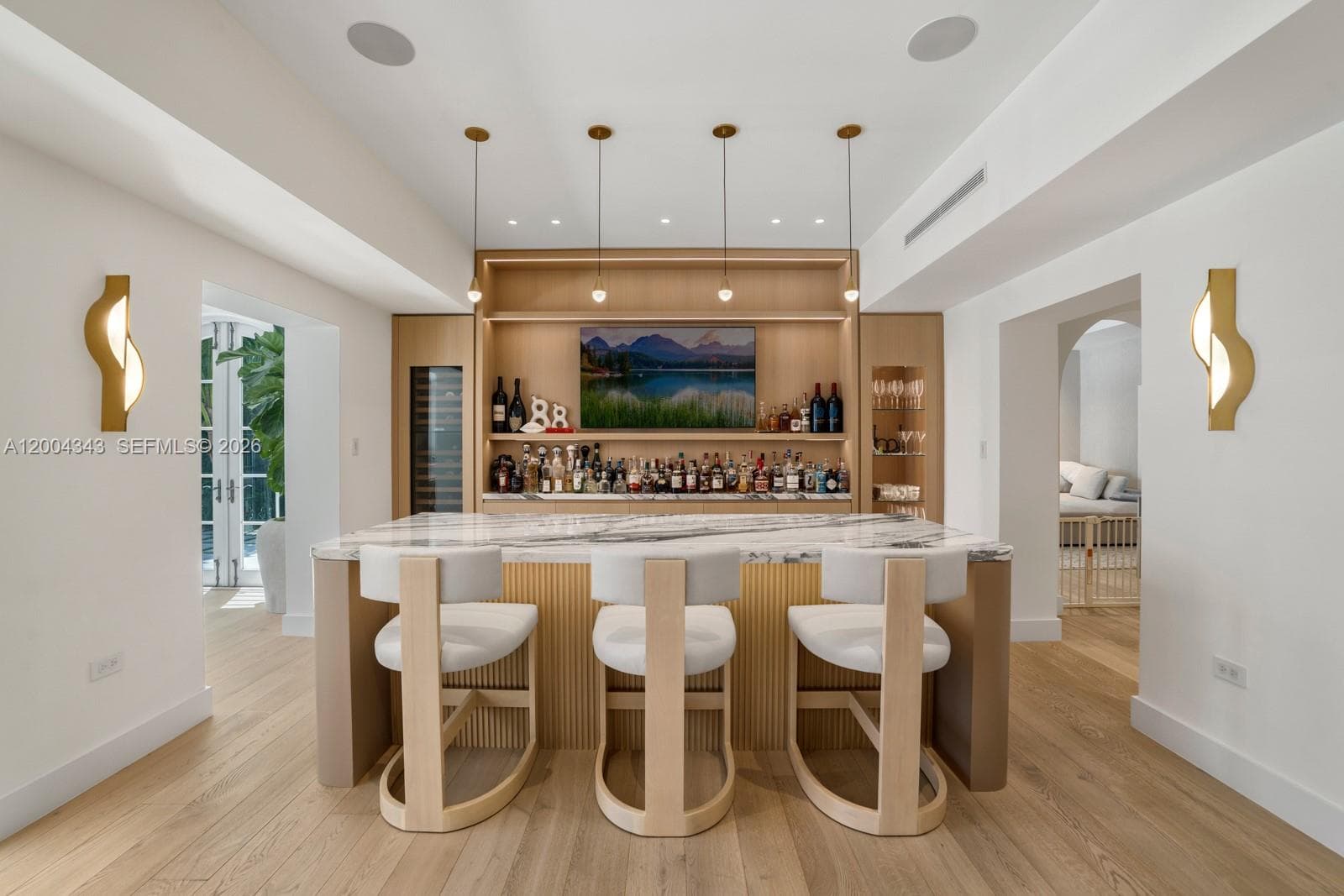 5763 Pine Tree Dr, Miami Beach FL 33140 — 7
