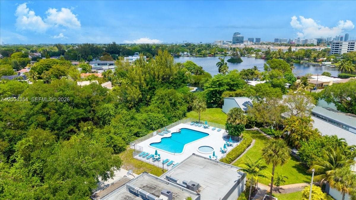 19220 NE 25th Ave # 274B, Miami FL 33180 — 16