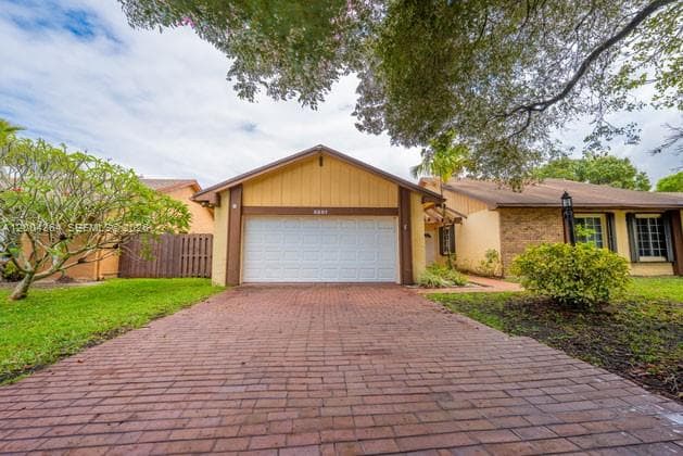 5501 SW 147th Pl, Miami FL 33185 — 1