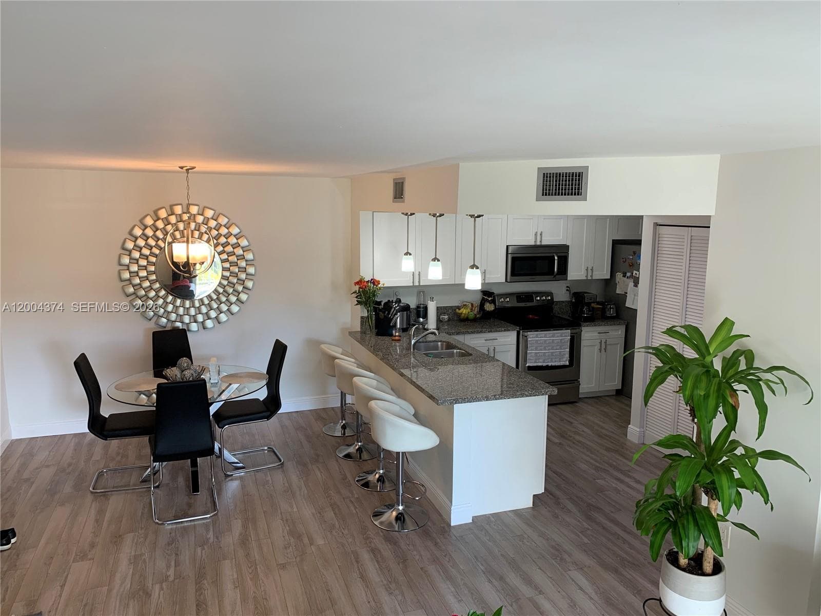 8660 SW 212th St # 305, Cutler Bay FL 33189 — 1