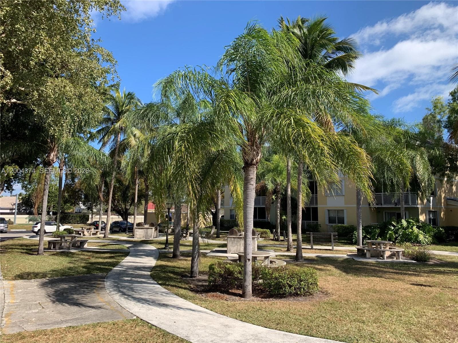 8660 SW 212th St # 305, Cutler Bay FL 33189 — 24