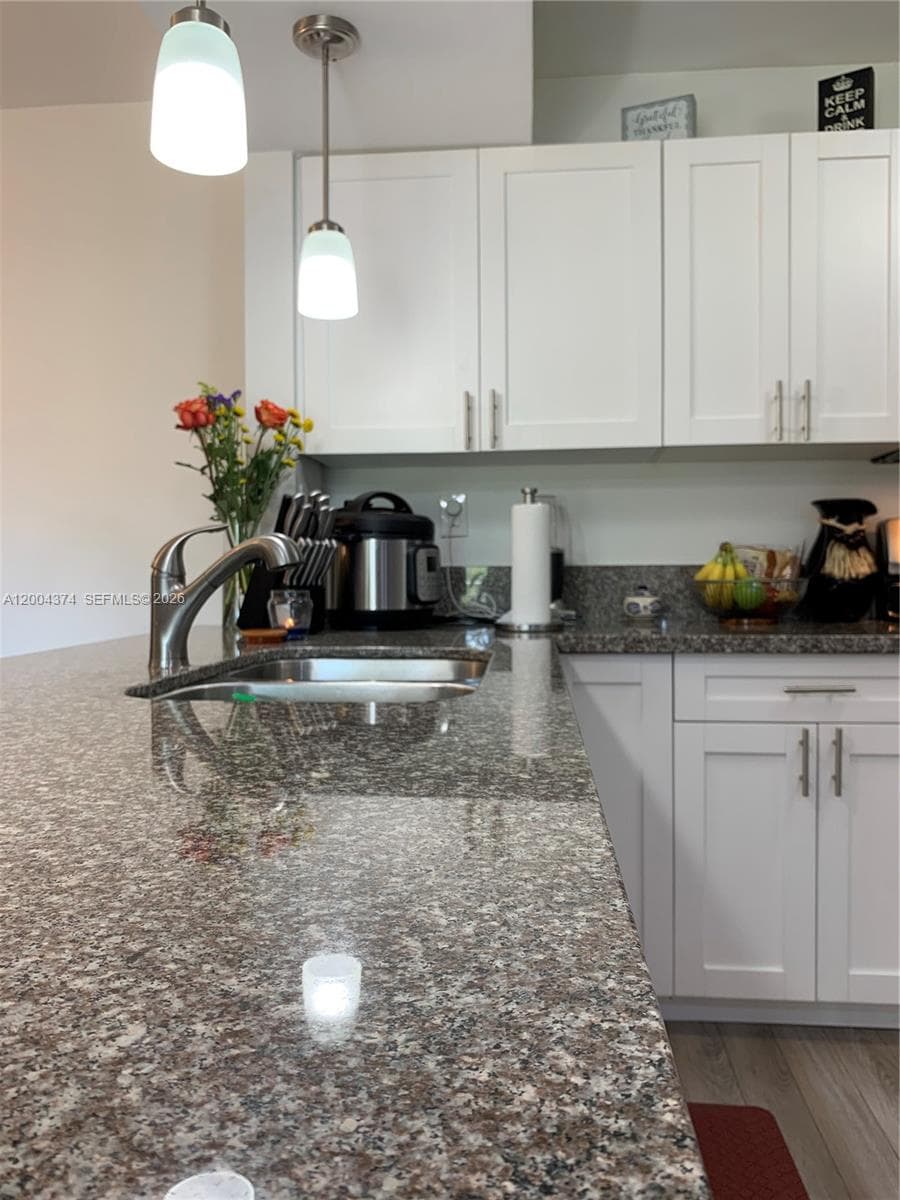 8660 SW 212th St # 305, Cutler Bay FL 33189 — 8