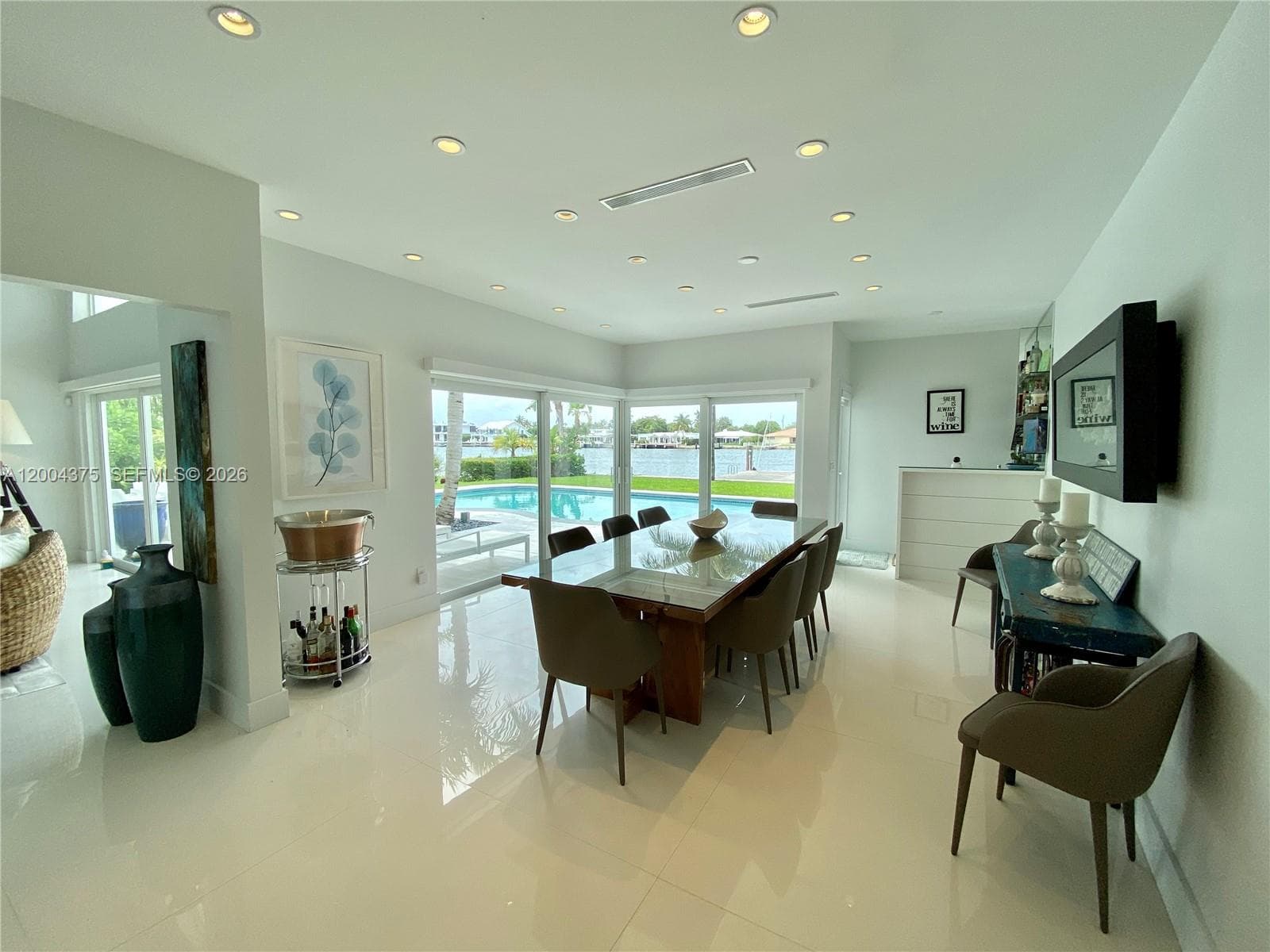 265 N Shore Dr, Miami Beach FL 33141 — 2
