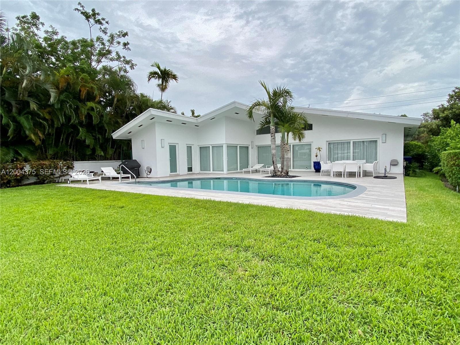 265 N Shore Dr, Miami Beach FL 33141 — 6