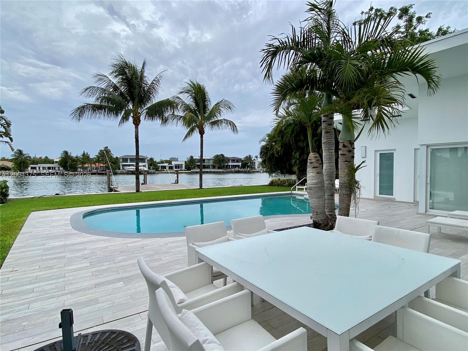 265 N Shore Dr, Miami Beach FL 33141 — 3