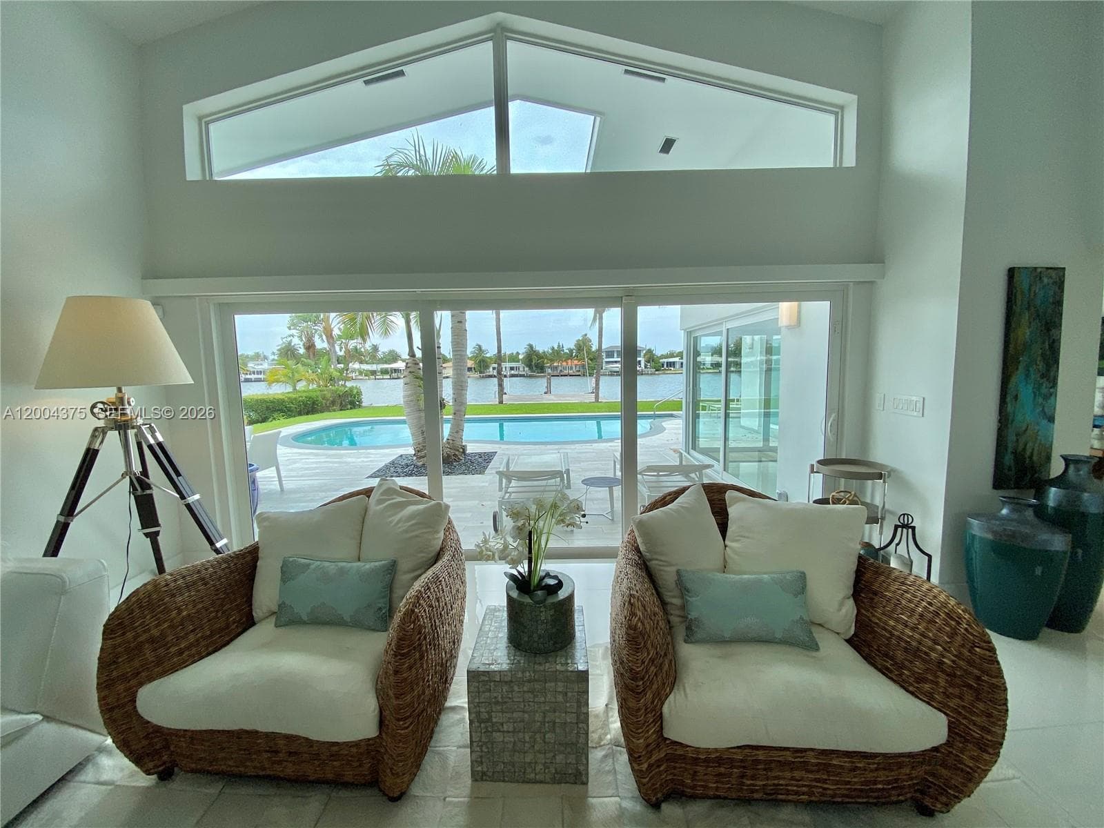 265 N Shore Dr, Miami Beach FL 33141 — 9