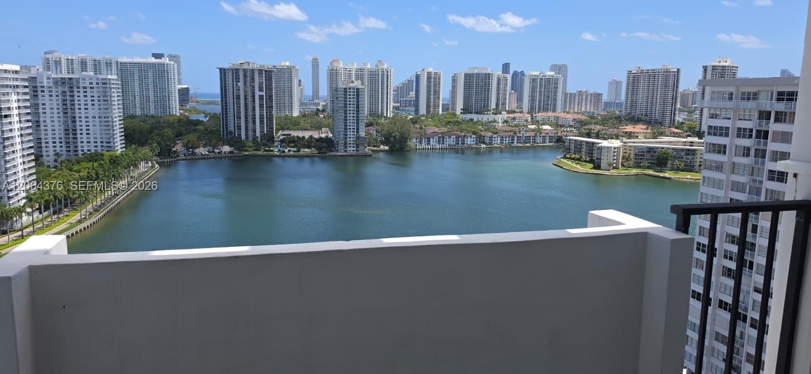 2750 NE 183rd St # 2010, Aventura FL 33160 — 2