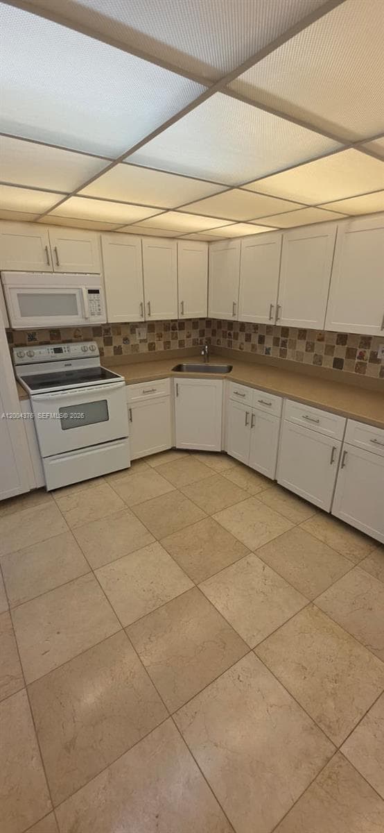 2750 NE 183rd St # 2010, Aventura FL 33160 — 28