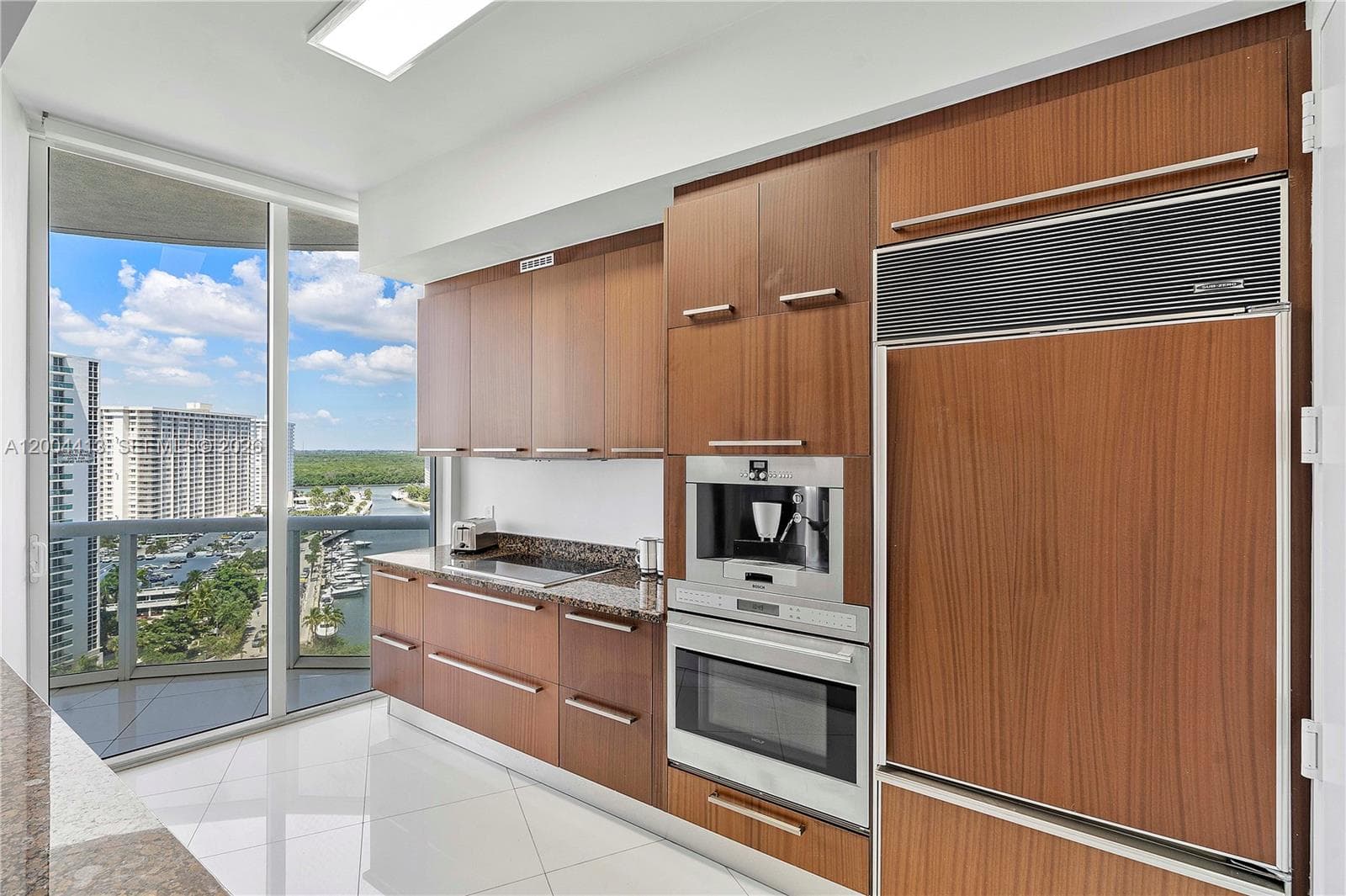 15811 Collins Ave # 1205, Sunny Isles Beach FL 33160 — 14