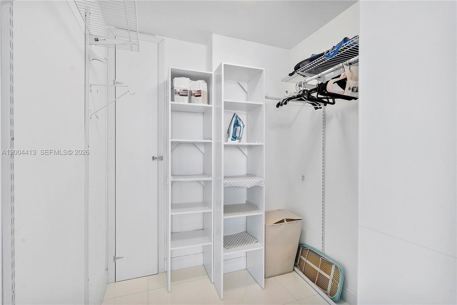 15811 Collins Ave # 1205, Sunny Isles Beach FL 33160 — 25