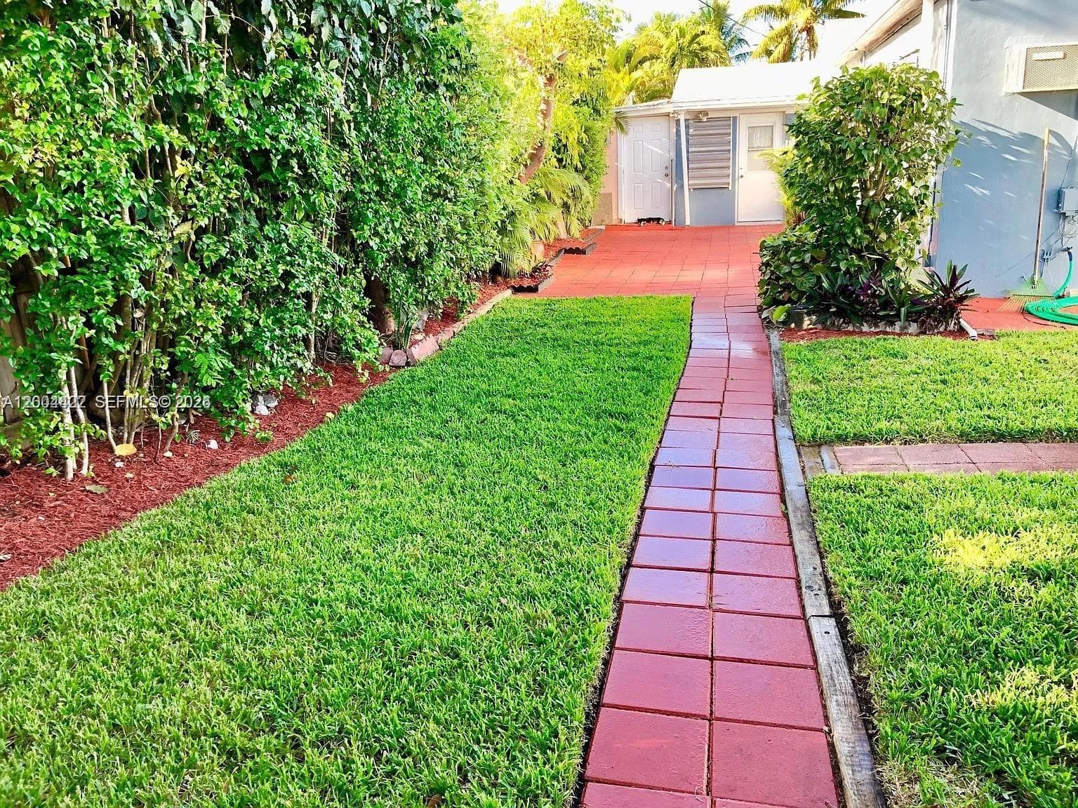 2140 NE 180th St, North Miami Beach FL 33162 — 5