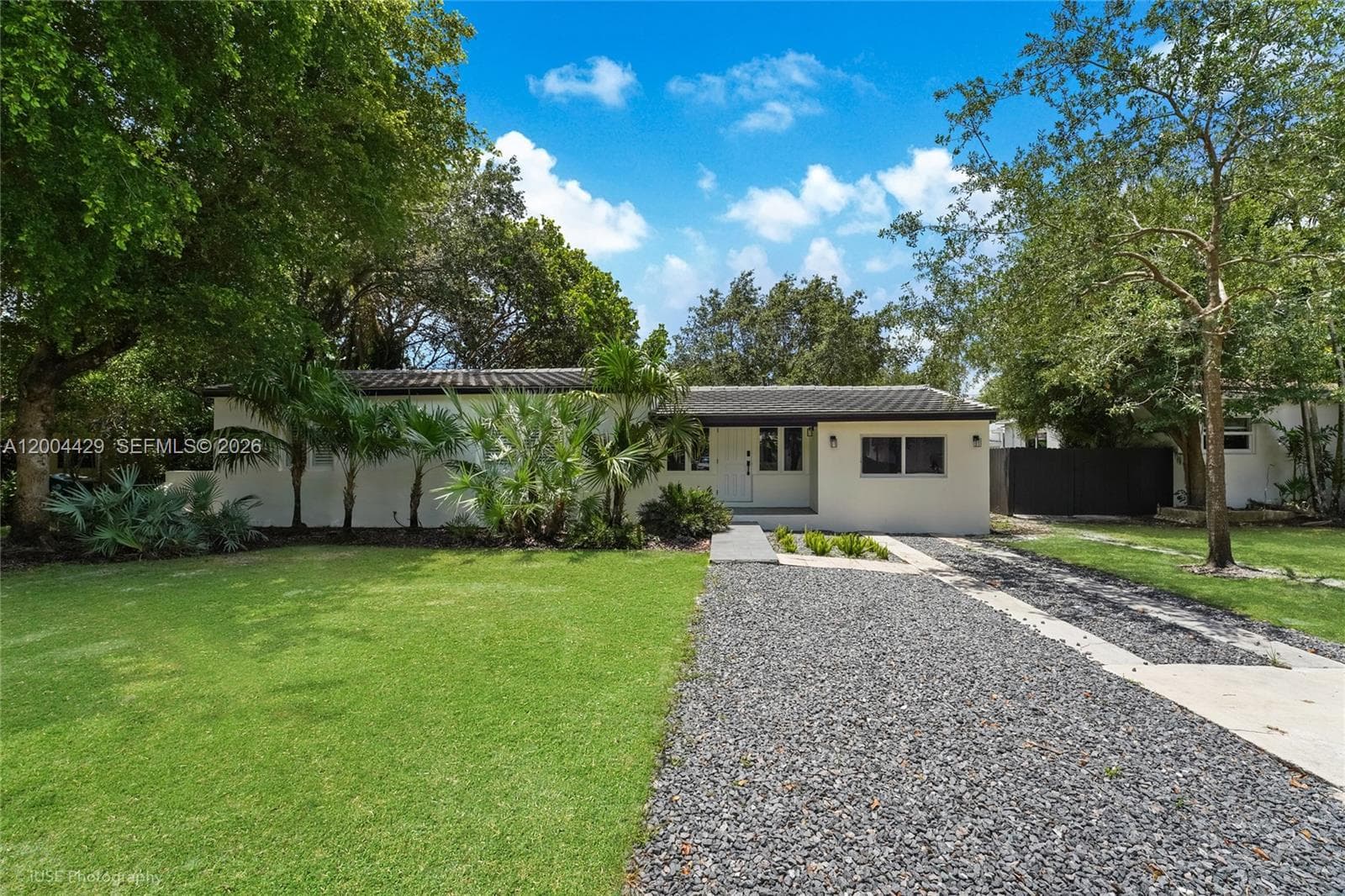 Biltmore Heights Red Rd A, Miami, FL — 1