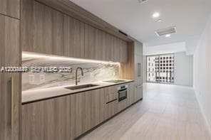 77 SE 5th St # 312, Miami FL 33131 — 3