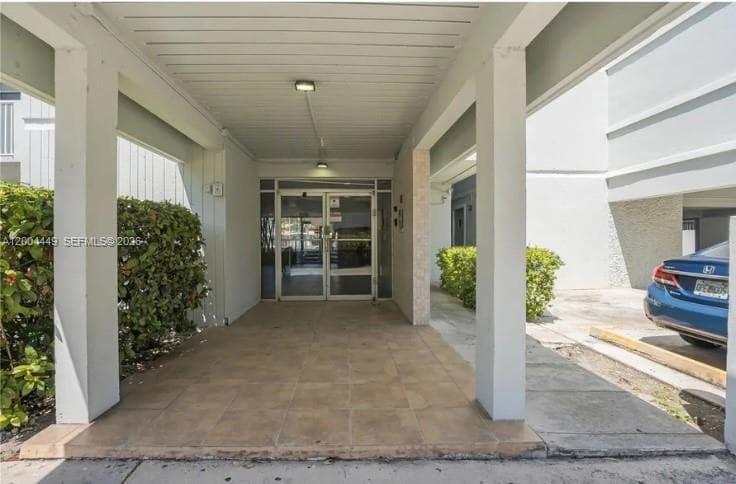 3527 NE 168th St # 409, North Miami Beach FL 33160 — 9