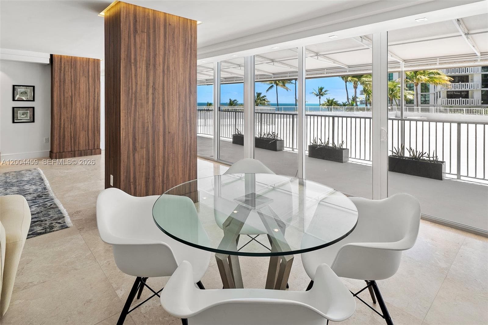 600 Grapetree Dr, Key Biscayne FL 33149 — 10