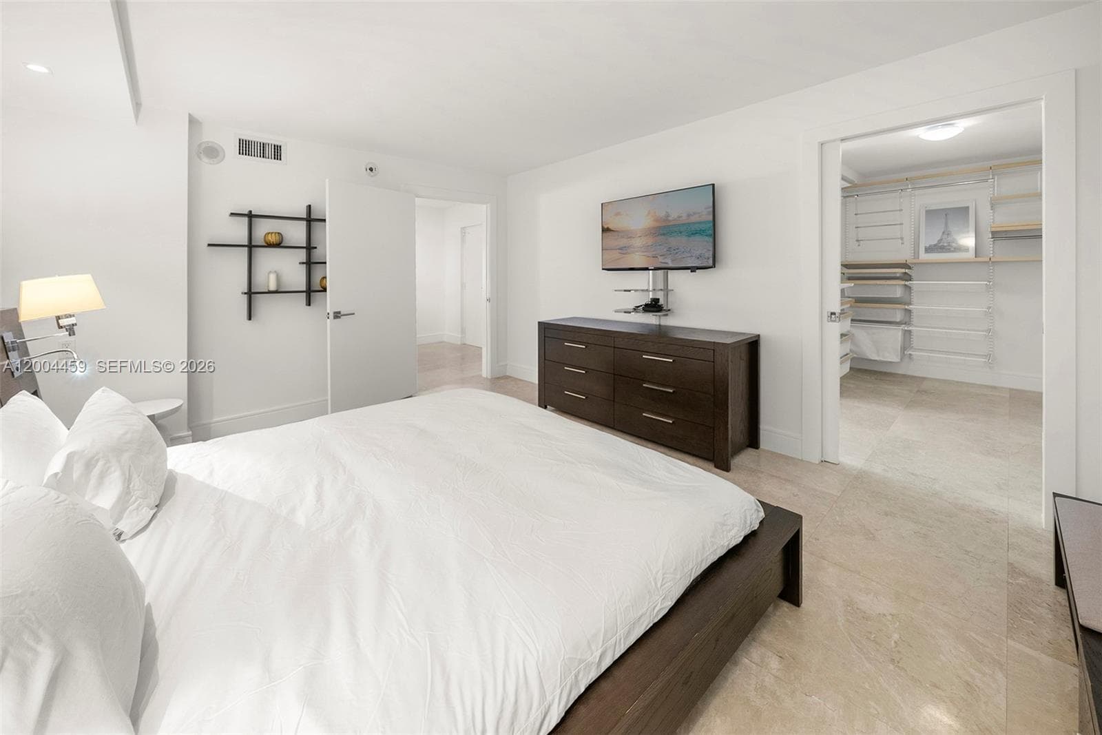 600 Grapetree Dr, Key Biscayne FL 33149 — 41