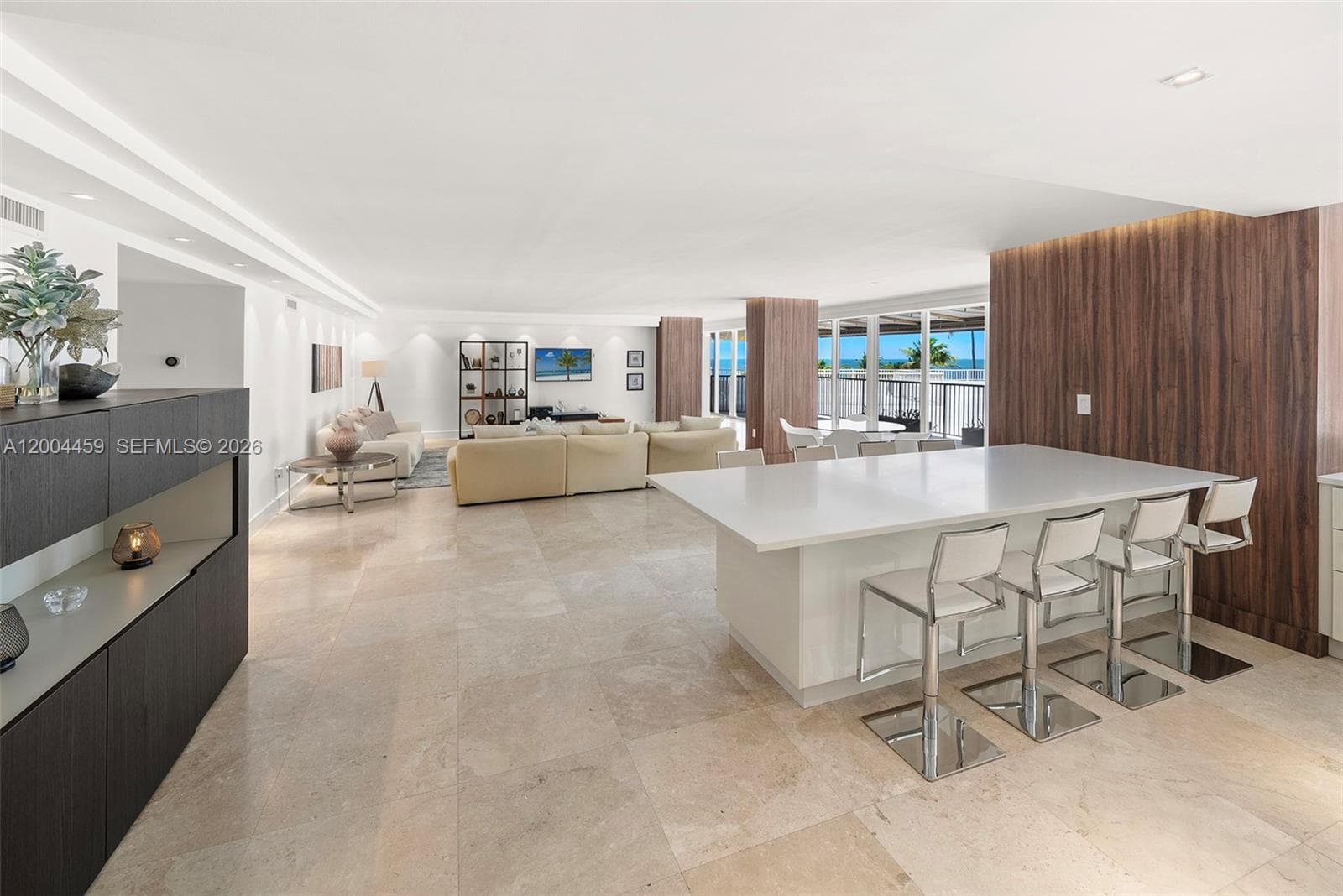 600 Grapetree Dr, Key Biscayne FL 33149 — 18