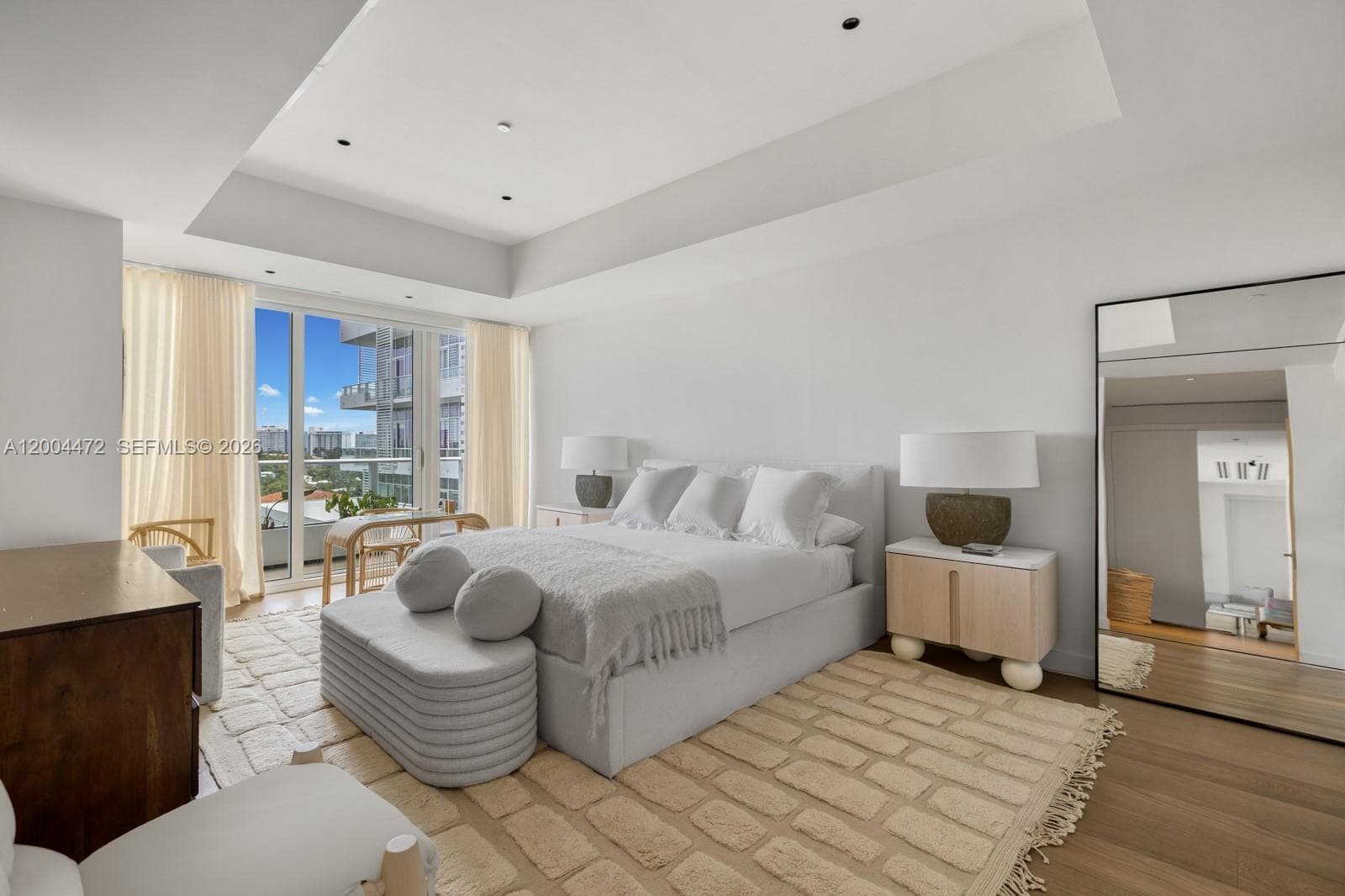 4701 N Meridian Ave # 627, Miami Beach FL 33140 — 17
