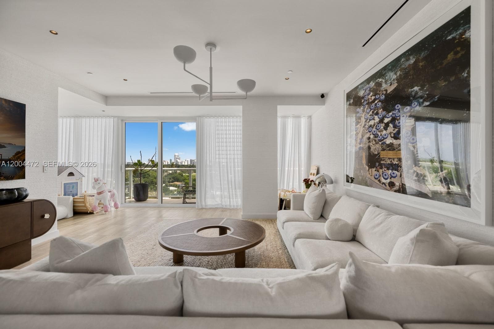 4701 N Meridian Ave # 627, Miami Beach FL 33140 — 26