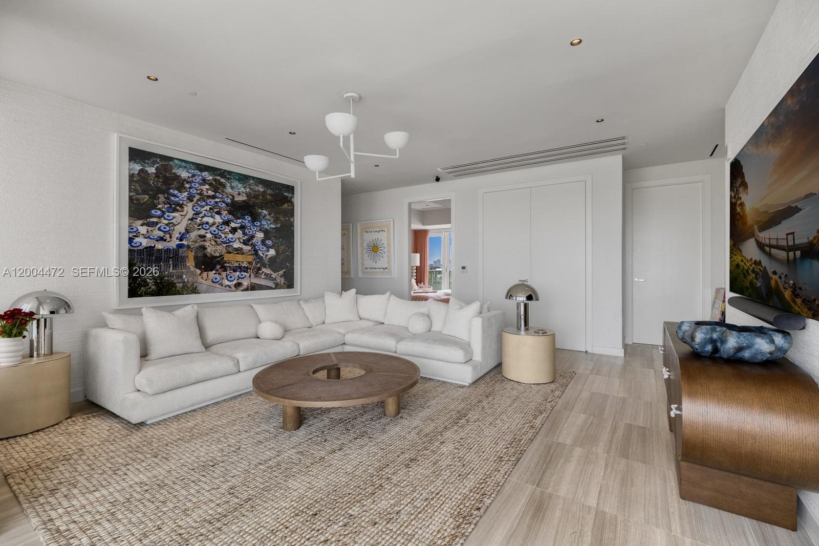 4701 N Meridian Ave # 627, Miami Beach FL 33140 — 24
