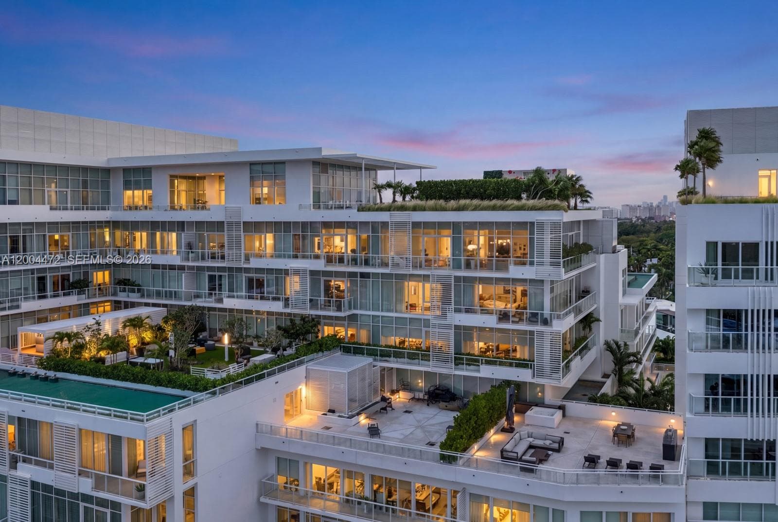 4701 N Meridian Ave # 627, Miami Beach FL 33140 — 54