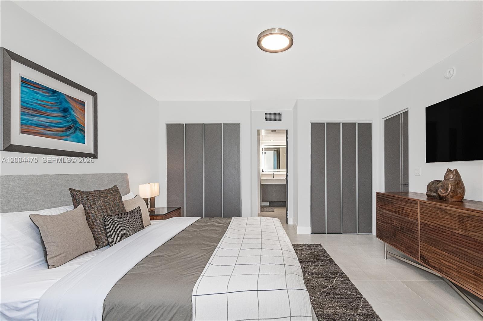 2301 Collins Ave # 1440, Miami Beach FL 33139 — 17