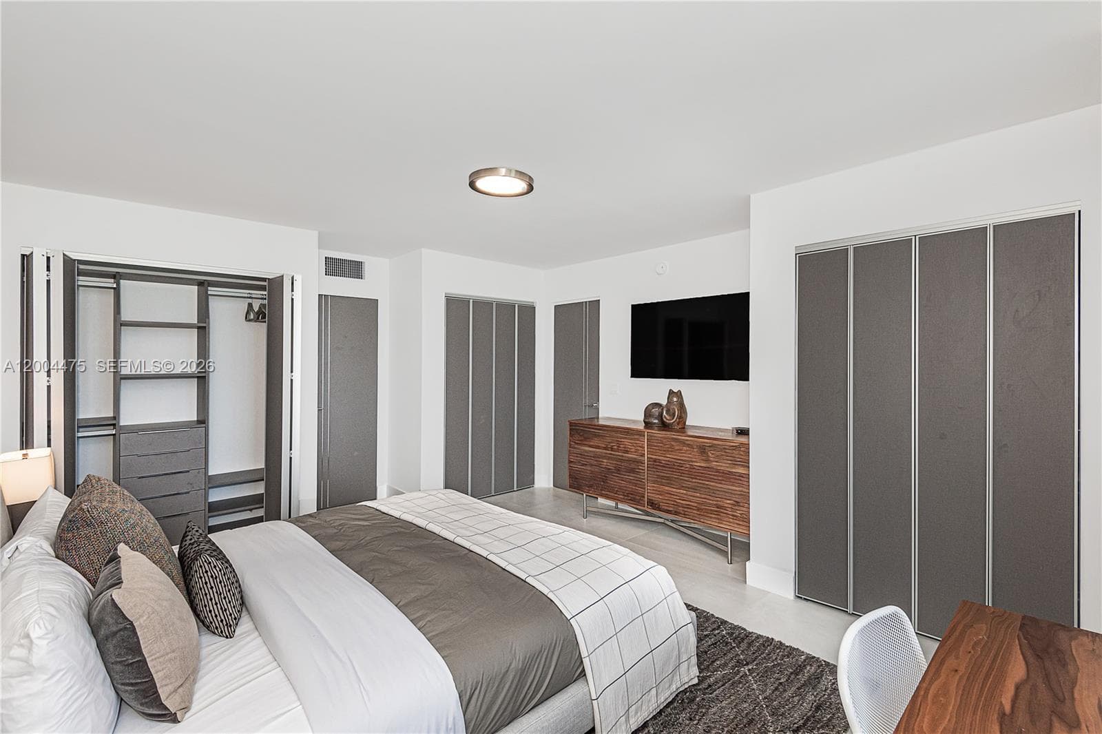 2301 Collins Ave # 1440, Miami Beach FL 33139 — 20