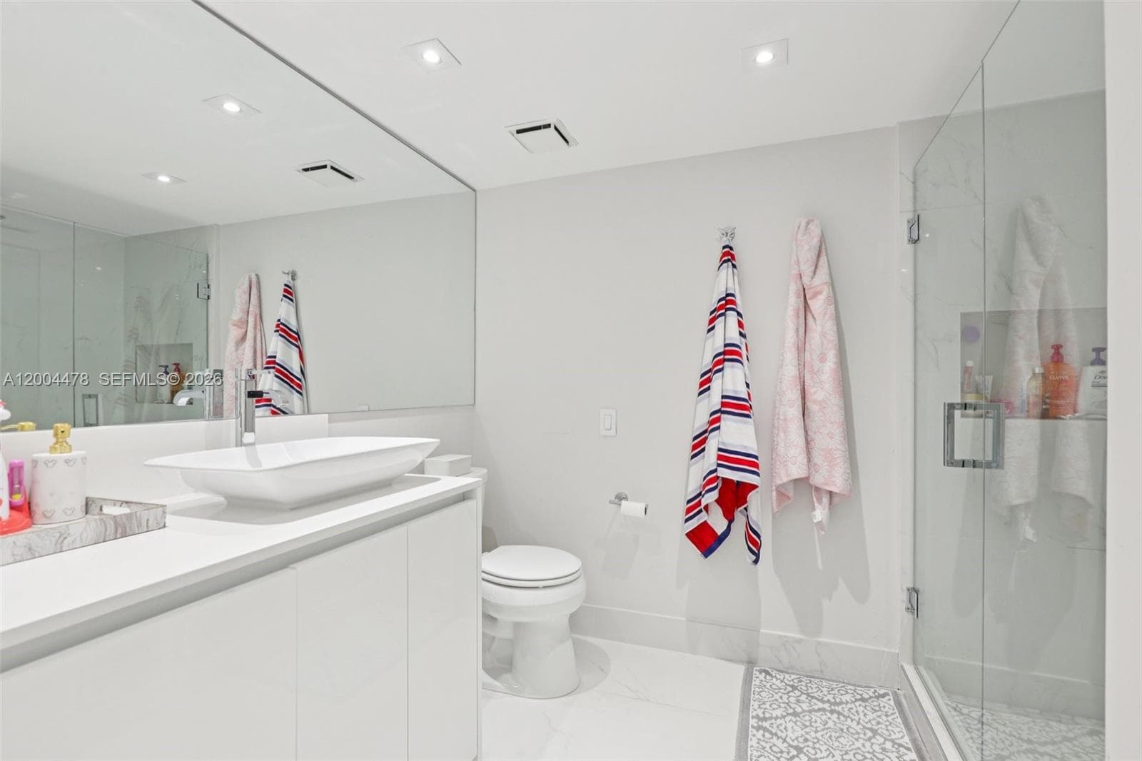 3640 Yacht Club Dr # 1007, Aventura FL 33180 — 35