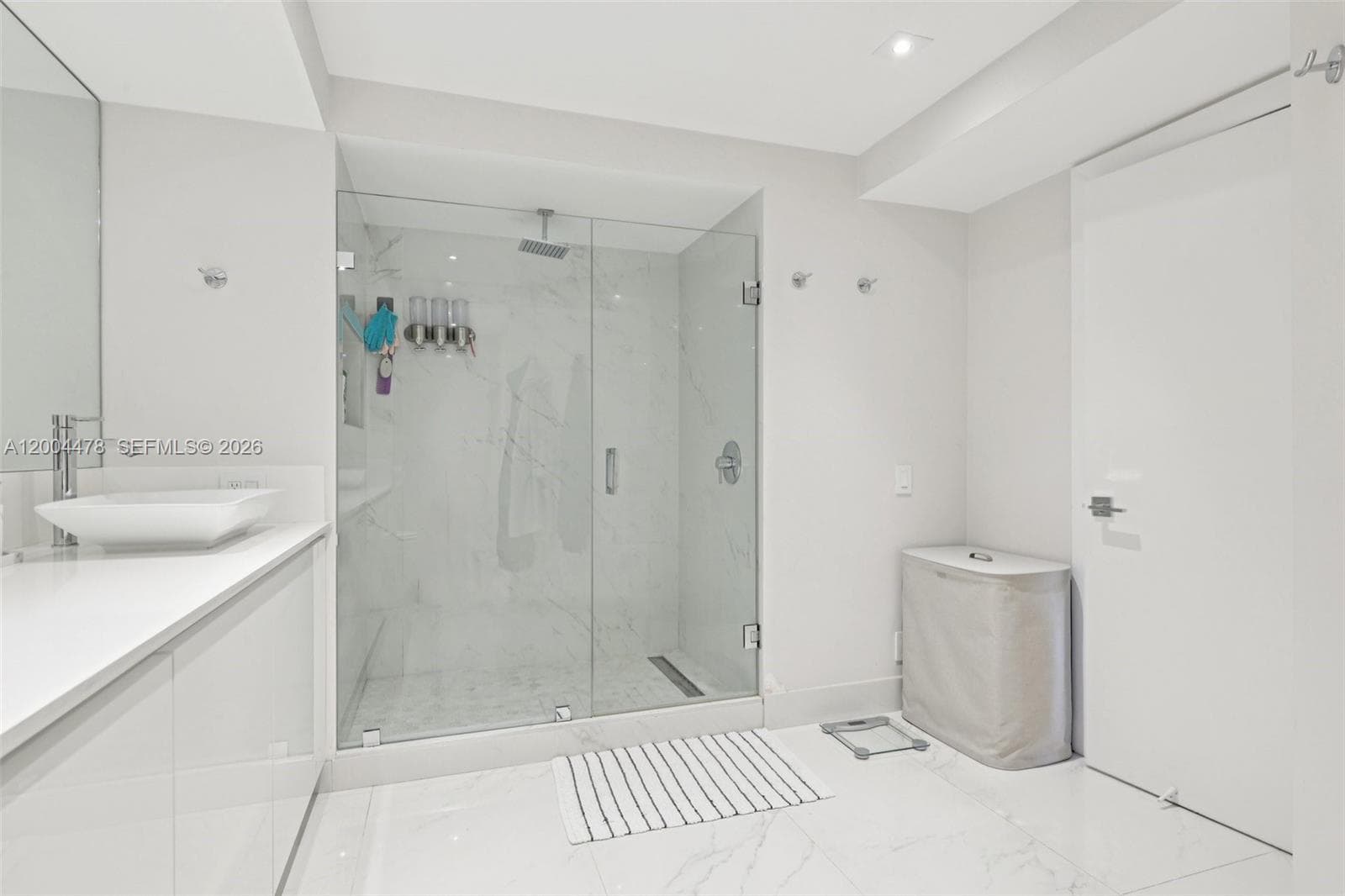 3640 Yacht Club Dr # 1007, Aventura FL 33180 — 21