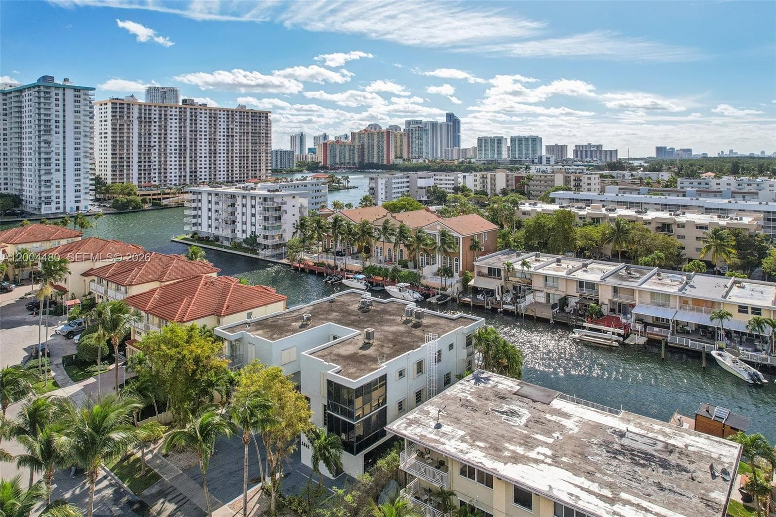 3862 NE 171st St, North Miami Beach FL 33160 — 38