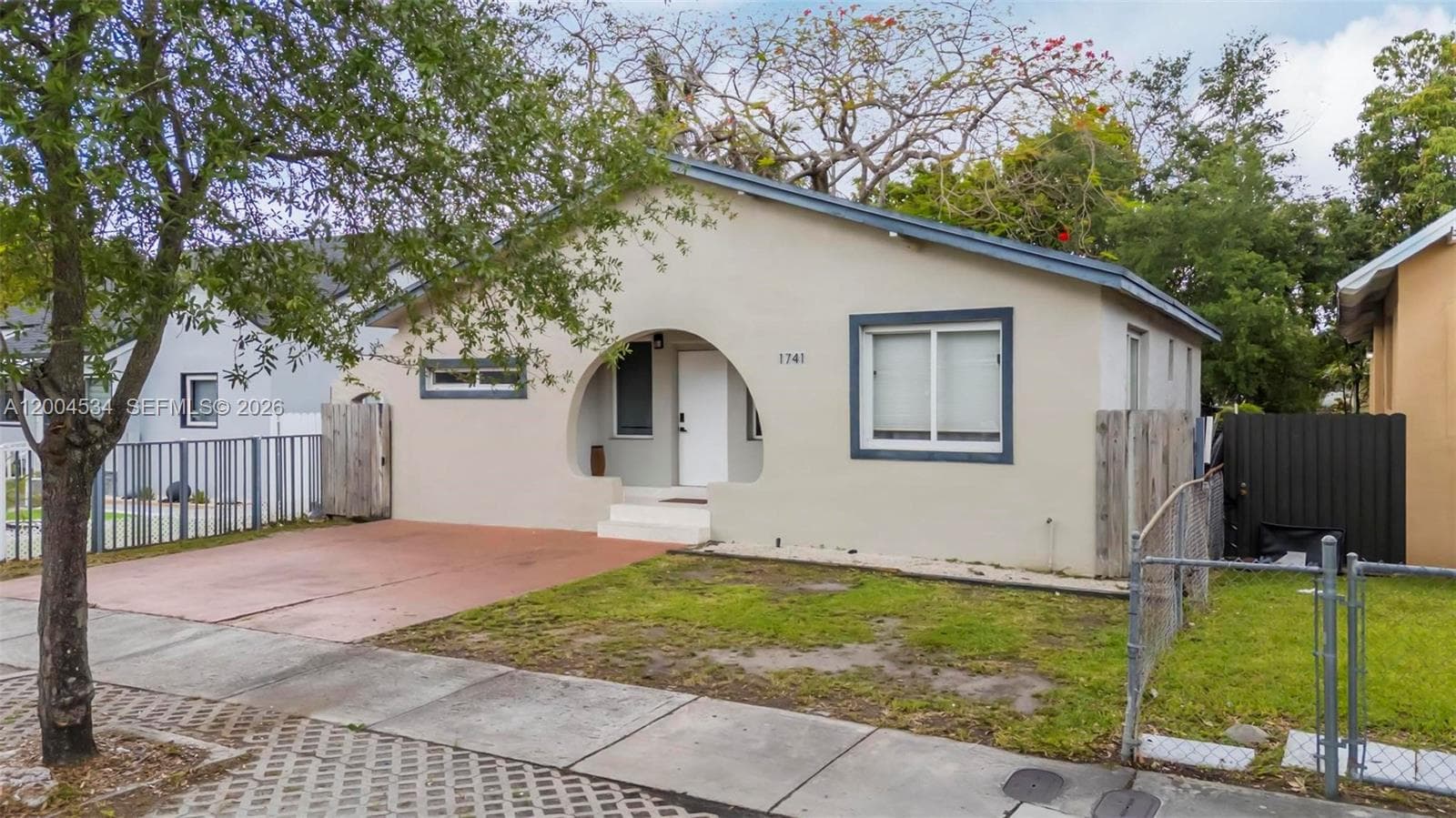 1741 NW 44th St, Miami FL 33142 — 36