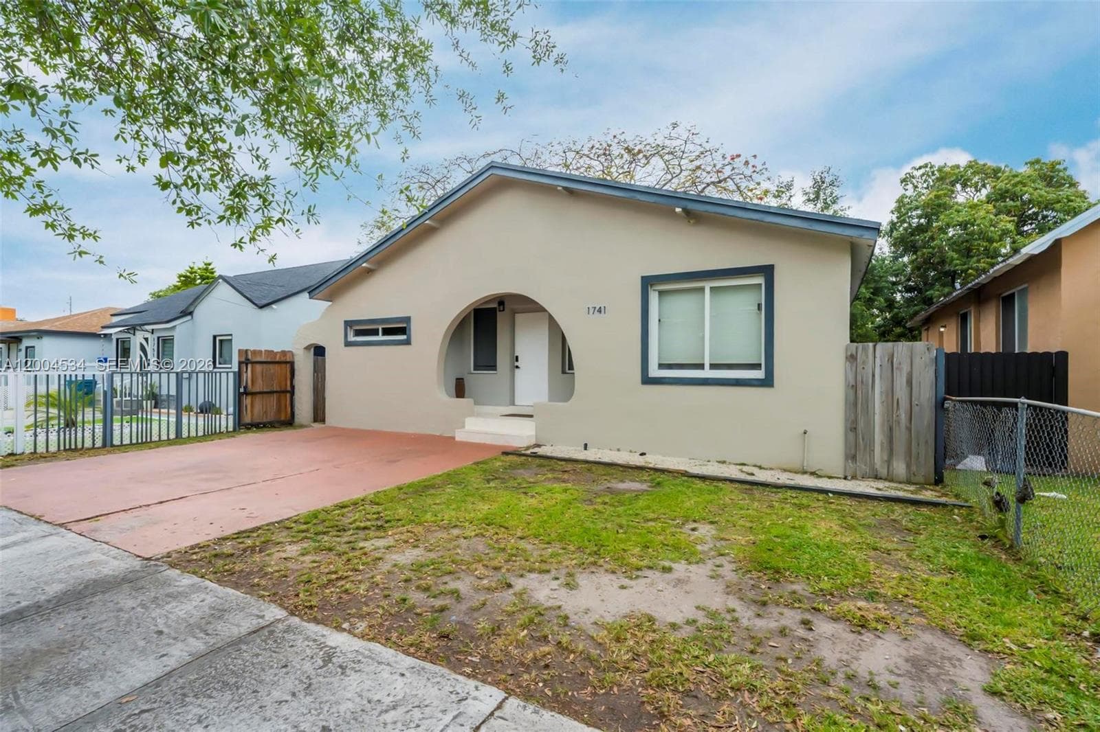 1741 NW 44th St, Miami FL 33142 — 39