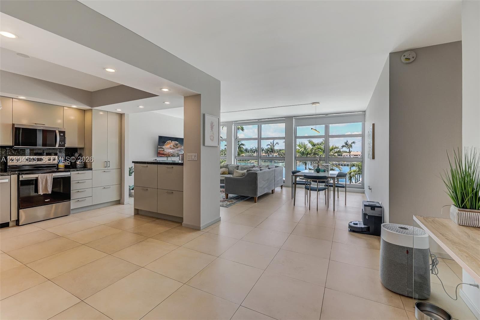 5055 Collins Ave # 3K, Miami Beach FL 33140 — 12