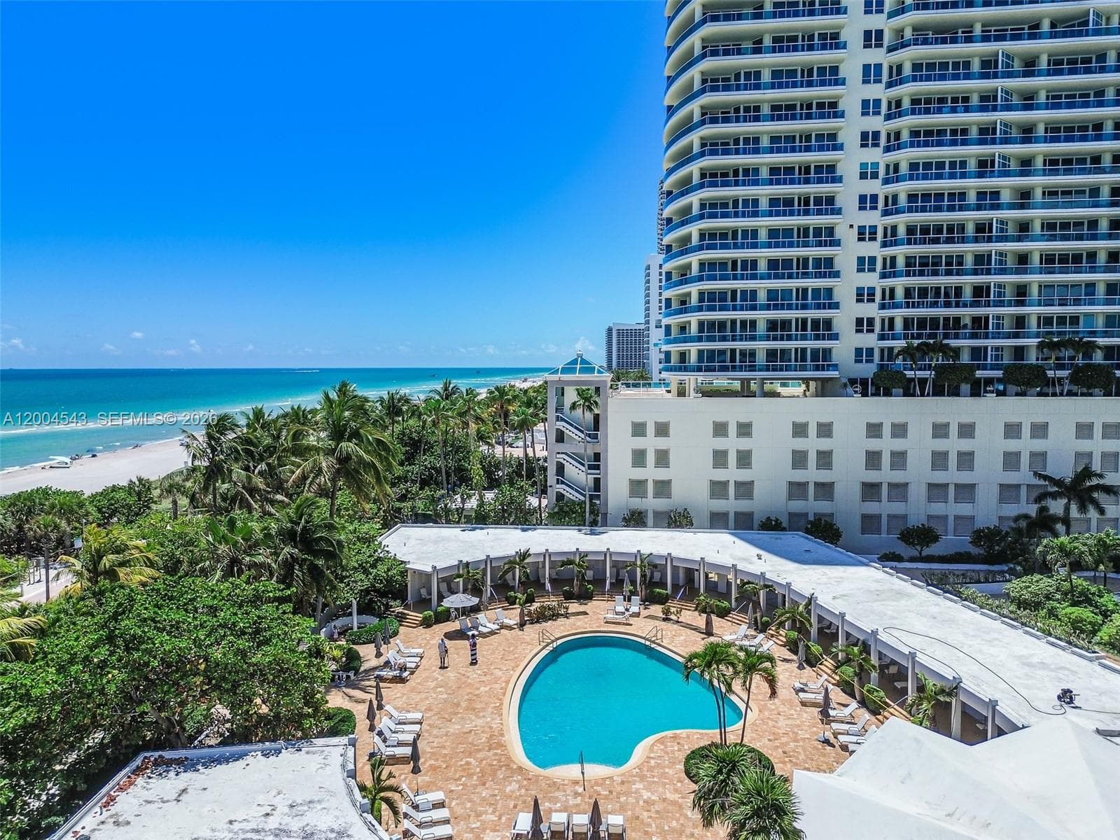5055 Collins Ave # 3K, Miami Beach FL 33140 — 32