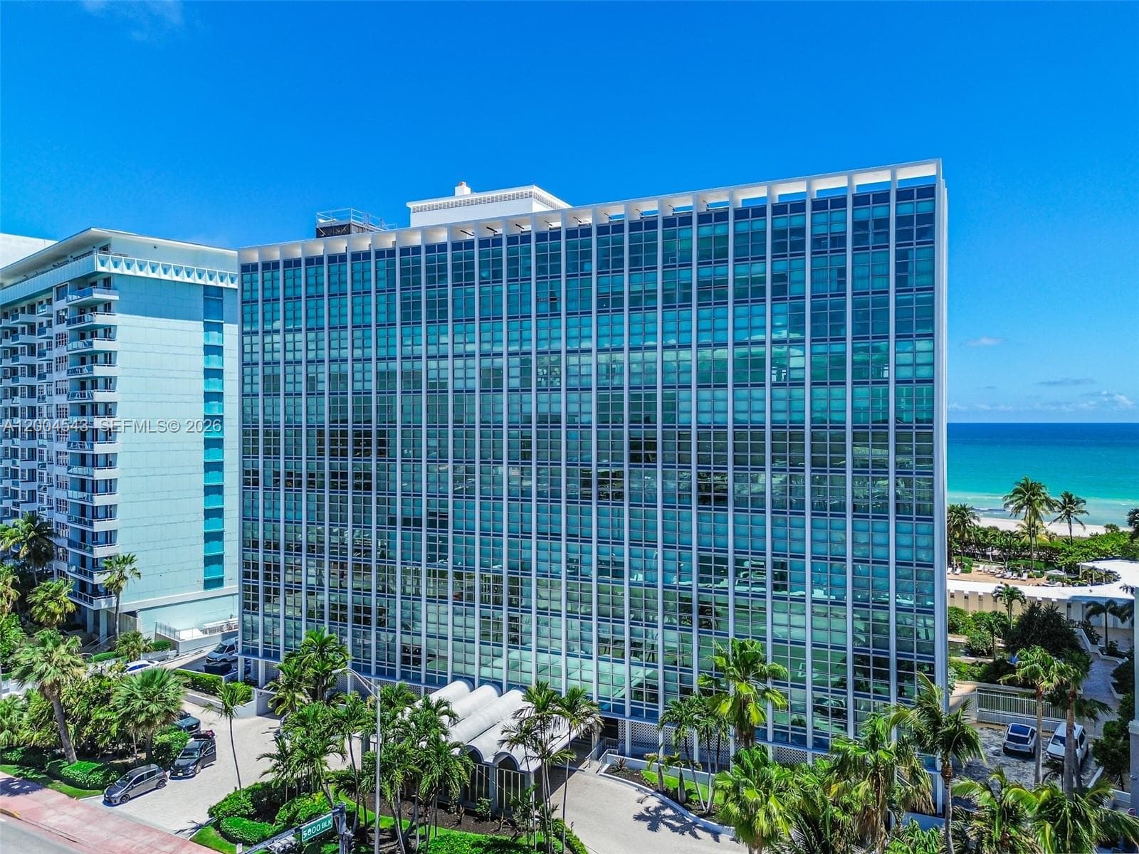 5055 Collins Ave # 3K, Miami Beach FL 33140 — 34