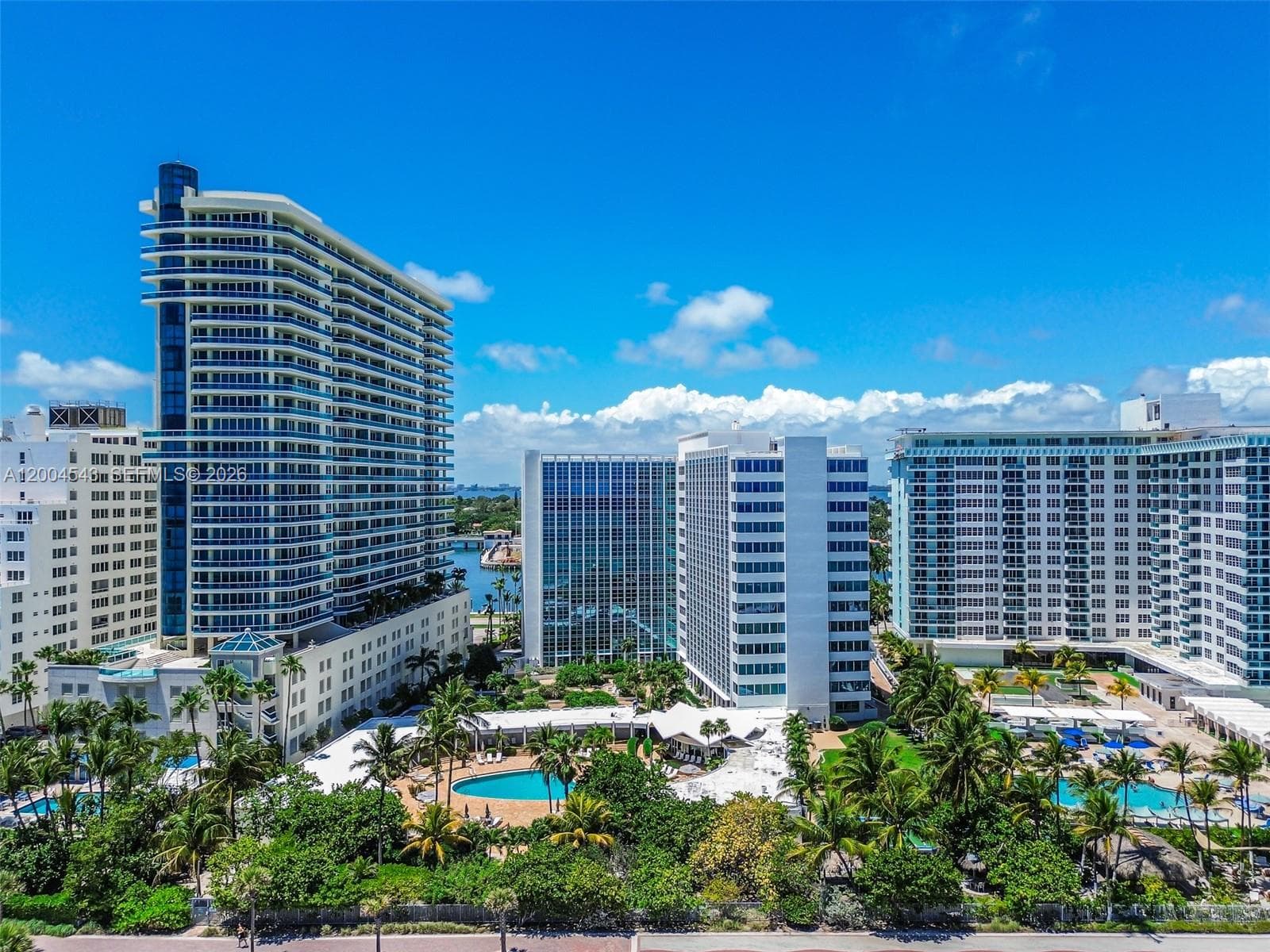 5055 Collins Ave # 3K, Miami Beach FL 33140 — 33