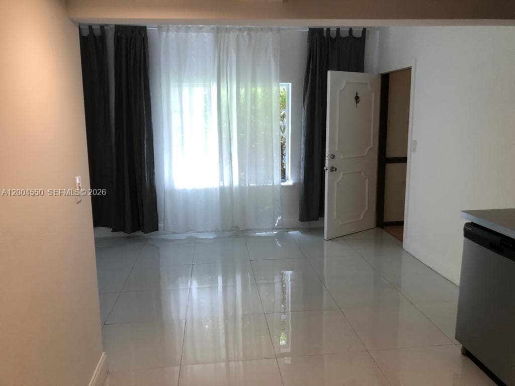 750 Pennsylvania Ave # 1, Miami Beach FL 33139 — 2