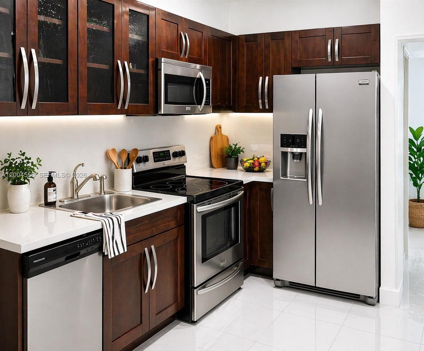 750 Pennsylvania Ave # 1, Miami Beach FL 33139 — 1
