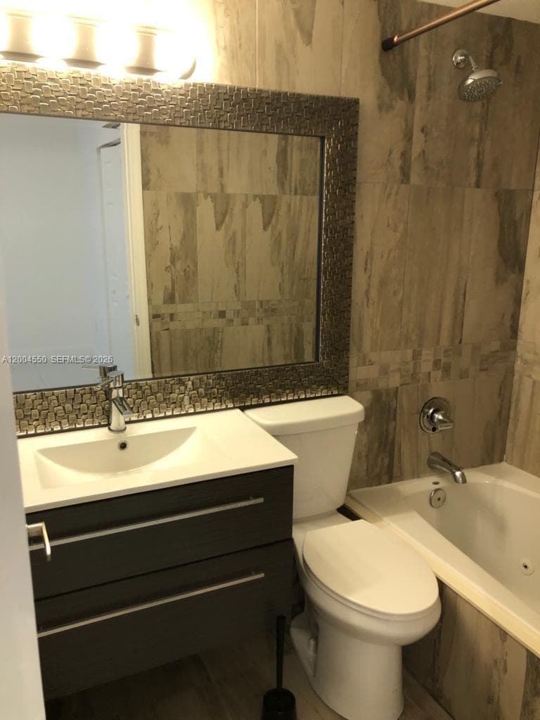 750 Pennsylvania Ave # 1, Miami Beach FL 33139 — 5