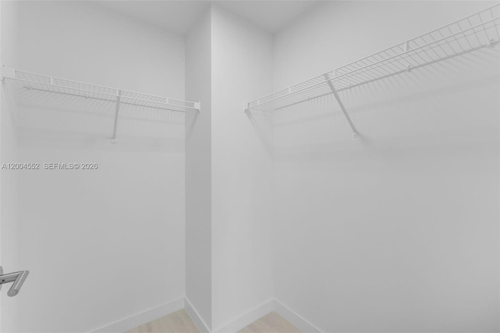 77 SE 5th St # 3205, Miami FL 33131 — 13