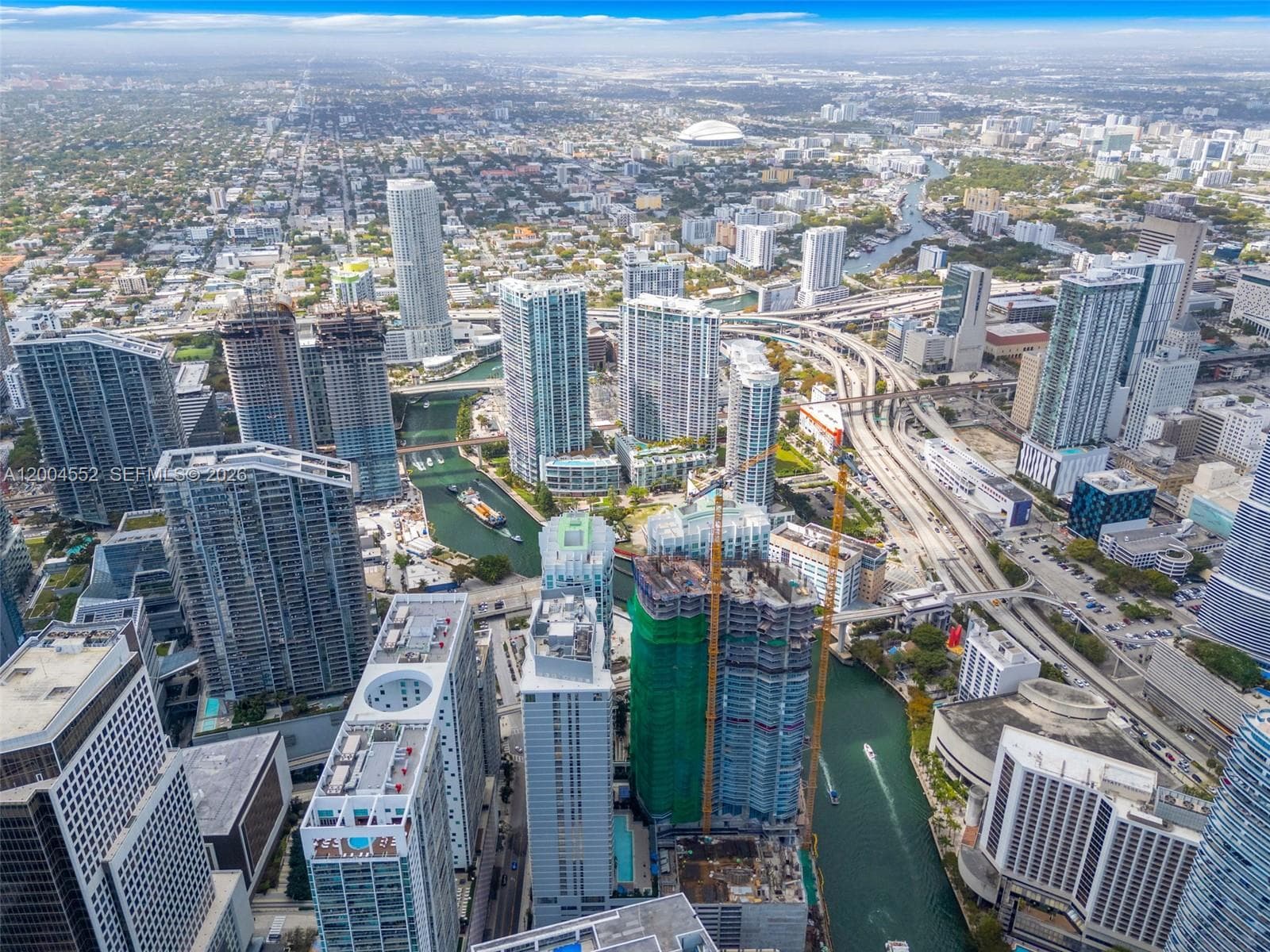 77 SE 5th St # 3205, Miami FL 33131 — 57