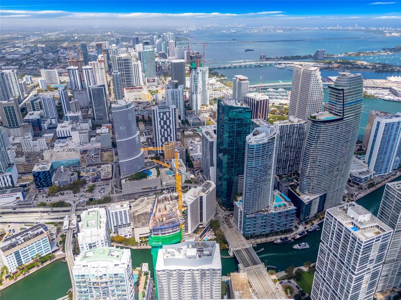 77 SE 5th St # 3205, Miami FL 33131 — 53