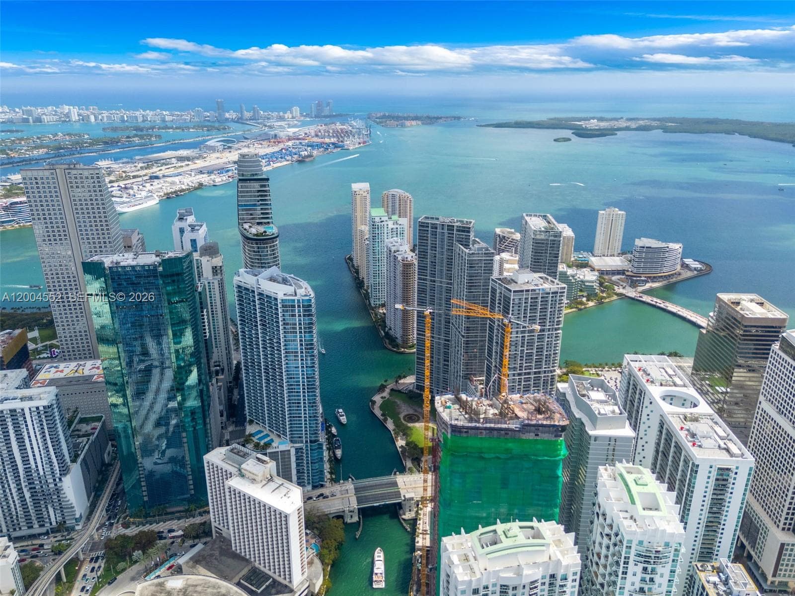 77 SE 5th St # 3205, Miami FL 33131 — 45