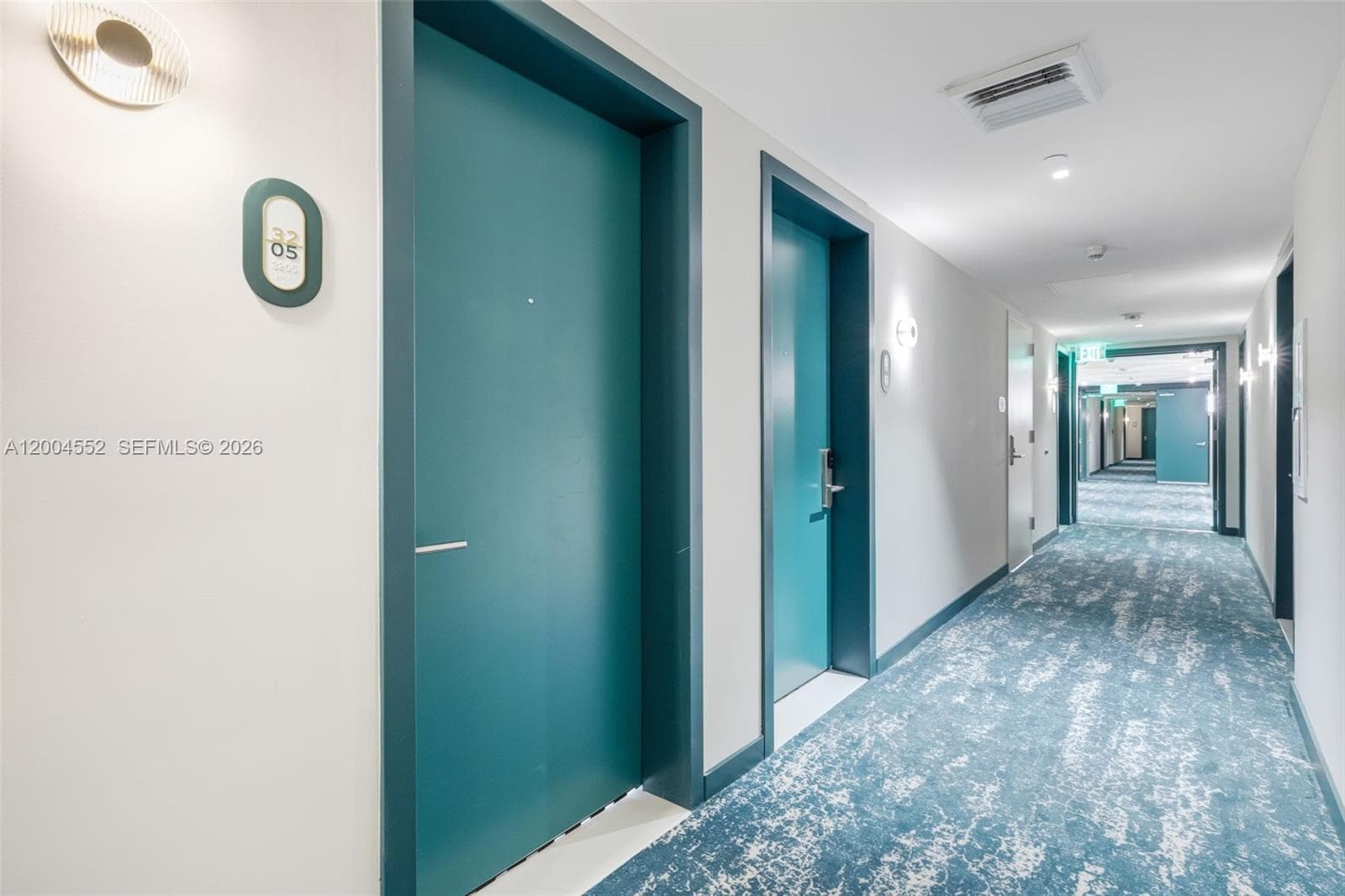 77 SE 5th St # 3205, Miami FL 33131 — 15