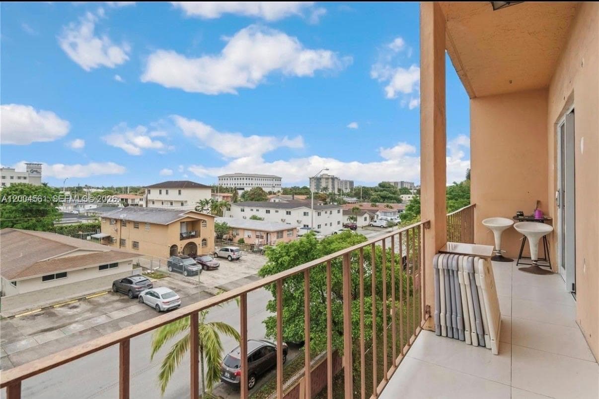 440 E 23rd St # 1310, Hialeah FL 33013 — 15