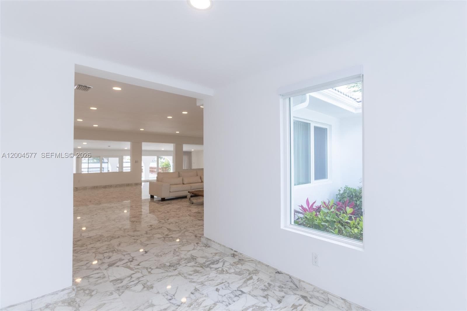 1690 Daytonia Rd, Miami Beach FL 33141 — 46