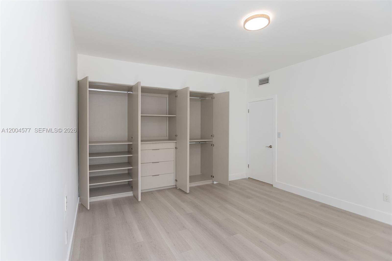 1690 Daytonia Rd, Miami Beach FL 33141 — 44