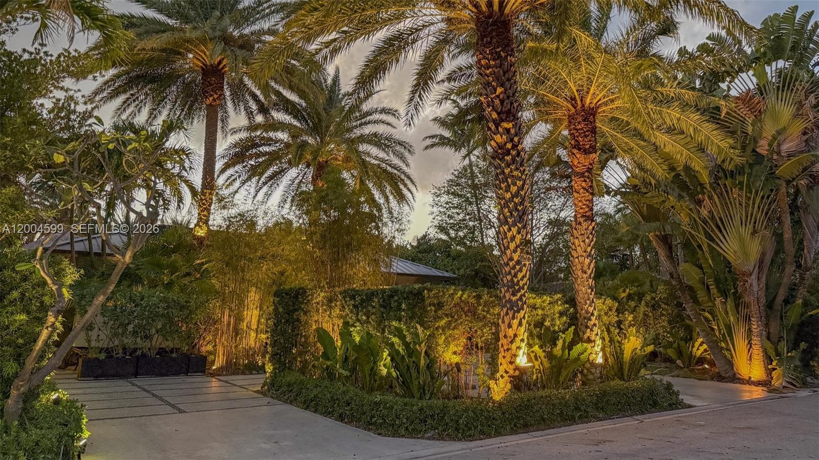 2440 N Shore Ter, Miami Beach FL 33141 — 27