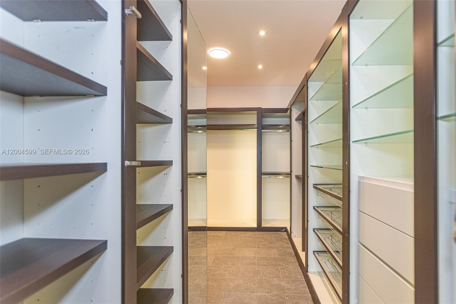2440 N Shore Ter, Miami Beach FL 33141 — 46