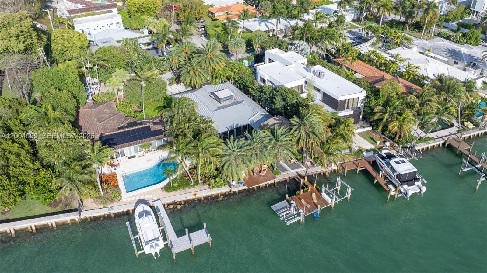 2440 N Shore Ter, Miami Beach FL 33141 — 1